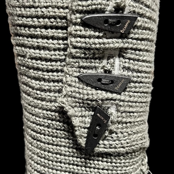 🌻Bearpaw Grey Tall (or Short) Comfortable Knit Outdoor Boots Women's Size 7 - Picture 2 of 14